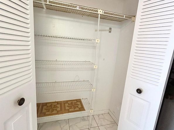 4700 Lucerne Lakes Boulevard W 407, Lake Worth FL 33467