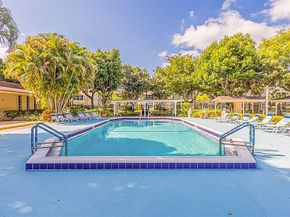 3431 NW 50th Ave 106, Lauderdale Lakes FL 33319