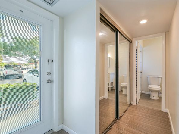 3431 NW 50th Ave 106, Lauderdale Lakes FL 33319