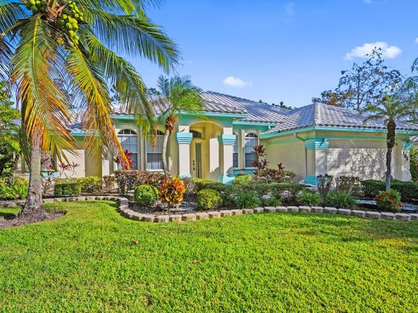 103 Cypress Trace, Royal Palm Beach FL 33411