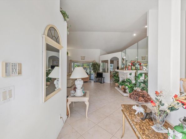 103 Cypress Trace, Royal Palm Beach FL 33411