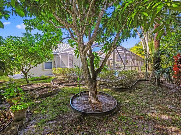 103 Cypress Trace, Royal Palm Beach FL 33411