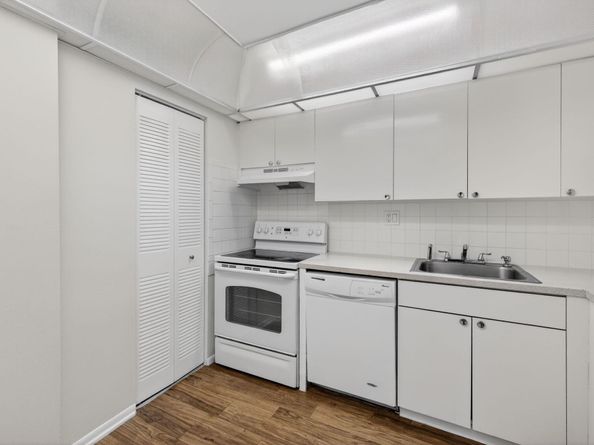 7925 Colony Circle S 203, Tamarac FL 33321