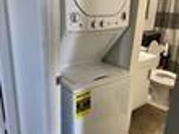 Undisclosed Address #FX-10539456, Lauderhill FL 33319