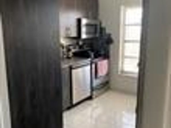 Undisclosed Address #FX-10539456, Lauderhill FL 33319