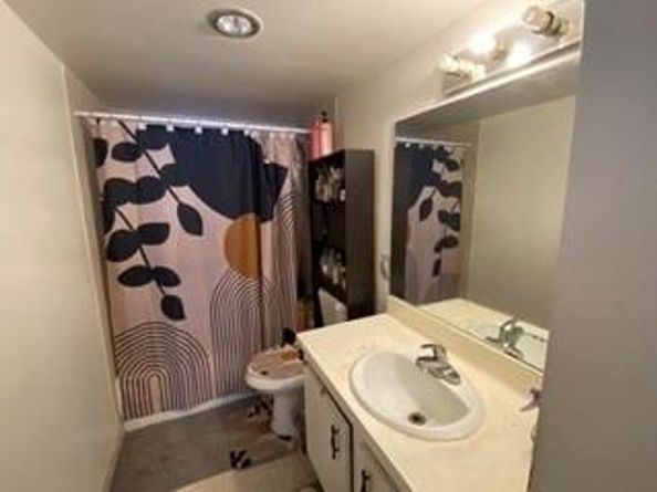 Undisclosed Address #FX-10539456, Lauderhill FL 33319