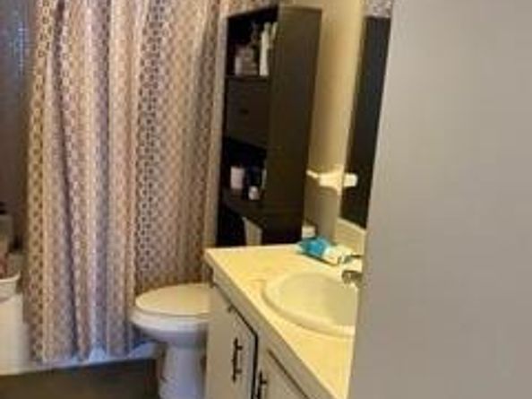 Undisclosed Address #FX-10539456, Lauderhill FL 33319