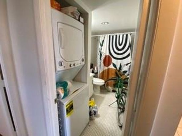 Undisclosed Address #FX-10539456, Lauderhill FL 33319