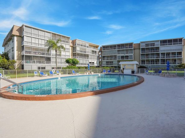 145 Atlantis Boulevard 104, Atlantis FL 33462
