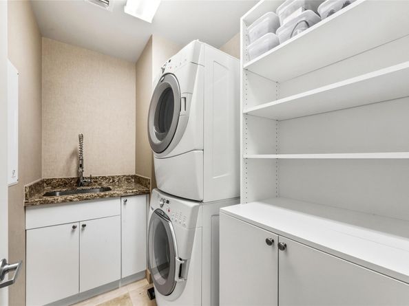 301 Hendricks Isle 10, Fort Lauderdale FL 33301