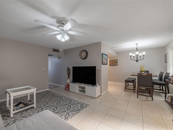 1902 Bermuda Cir L4, Coconut Creek FL 33066