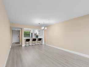 6025 Balboa Circle 406, Boca Raton FL 33433