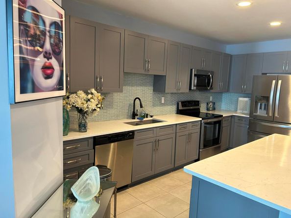 300 S Australian Avenue 1219, West Palm Beach FL 33401