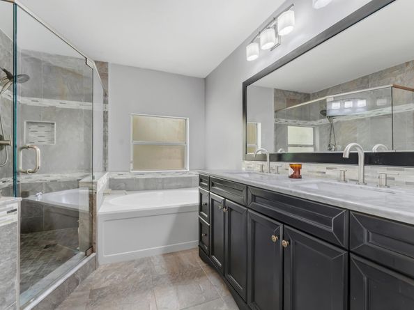 180 NW 118th Drive, Coral Springs FL 33071
