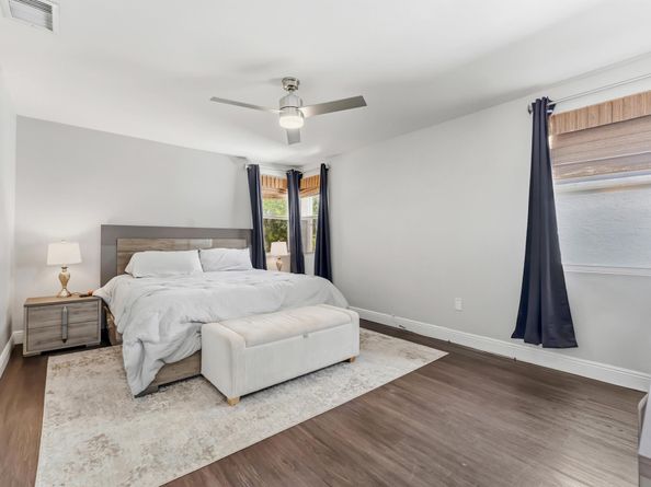 180 NW 118th Drive, Coral Springs FL 33071