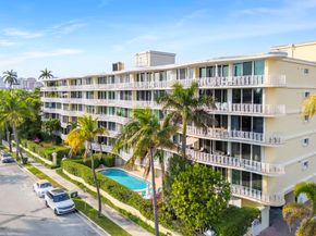 227 Australian Avenue 3e, Palm Beach FL 33480