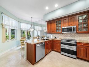 110 Palm Bay Lane B, Palm Beach Gardens FL 33418