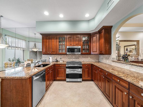 110 Palm Bay Lane B, Palm Beach Gardens FL 33418