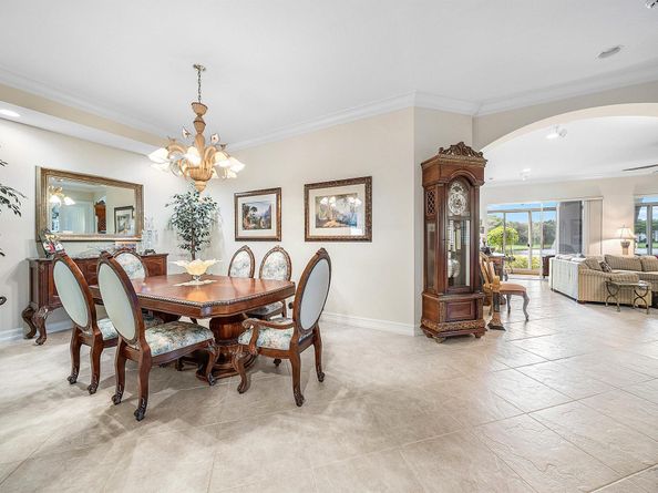110 Palm Bay Lane B, Palm Beach Gardens FL 33418