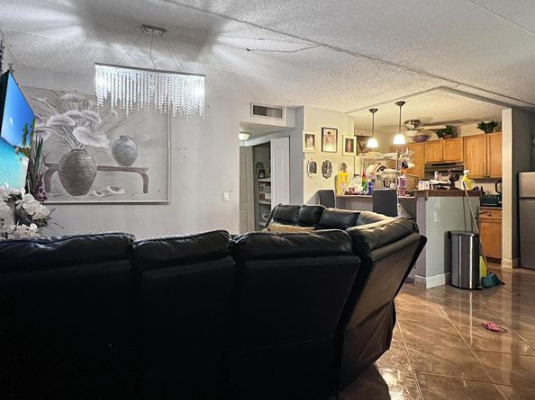 604 Meadows Circle 604, Boynton Beach FL 33436