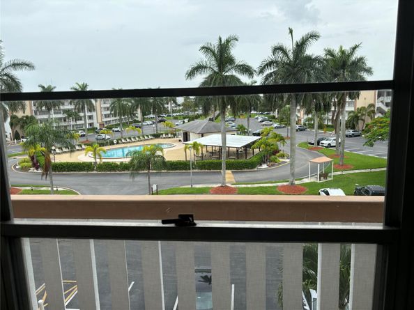4053 Cornwall C 4053, Boca Raton FL 33434