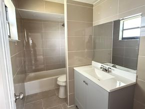 321 W 21st St, Riviera Beach FL 33404