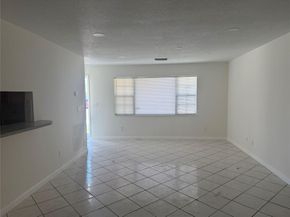 321 W 21st St, Riviera Beach FL 33404
