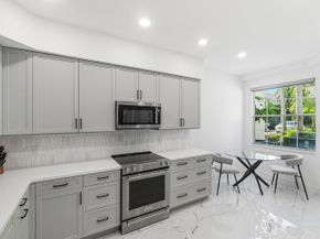 5082 Lake Catalina Drive A, Boca Raton FL 33496