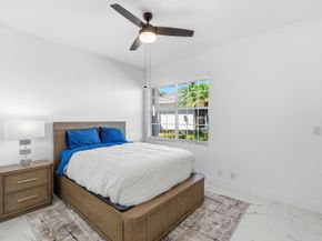 5082 Lake Catalina Drive A, Boca Raton FL 33496