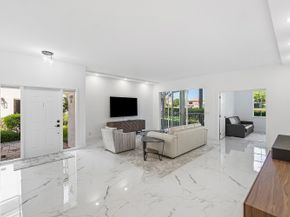 5082 Lake Catalina Drive A, Boca Raton FL 33496