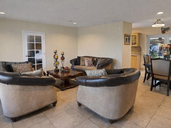 1901 SW 90th Avenue, Miami FL 33165