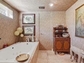 2525 NE 21st Court, Fort Lauderdale FL 33305