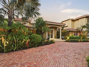 2525 NE 21st Court, Fort Lauderdale FL 33305