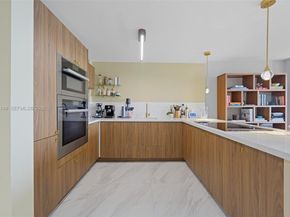 6900 Bay Drive 8A, Miami Beach FL 33141