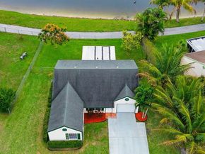 8654 Indian River Run S, Boynton Beach FL 33472