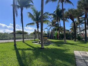 6061 Collins Avenue 12D, Miami Beach FL 33140