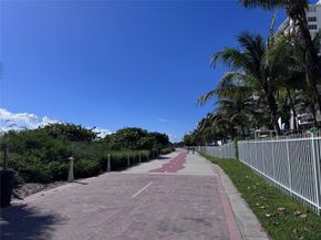 6061 Collins Avenue 12D, Miami Beach FL 33140
