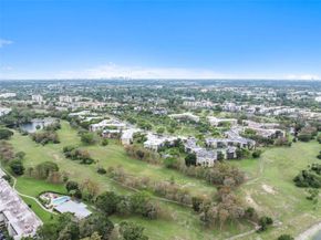 6100 S Falls Cir Drive 101, Lauderhill FL 33319
