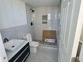 7125 Bay Drive 506, Miami Beach FL 33141