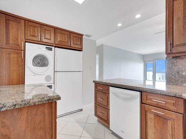 2100 S Ocean Drive 9L, Fort Lauderdale FL 33316