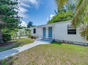 2405-2407 N East Coast Street, Lake Worth Beach FL 33460