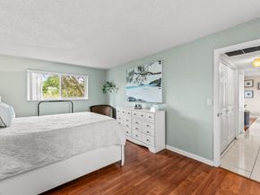 225 Bonnie Boulevard 302, Palm Springs FL 33461