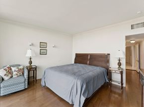 100 Royal Palm Way G5, Palm Beach FL 33480