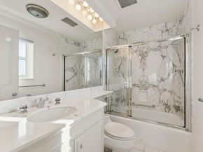 100 Royal Palm Way G5, Palm Beach FL 33480