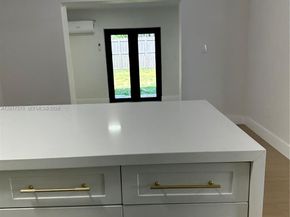 Undisclosed Address #A12017575, Miami FL 33186