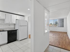 2761 Taft Street 212, Hollywood FL 33020