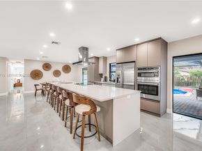 1111 NW 70th Terrace, Plantation FL 33313