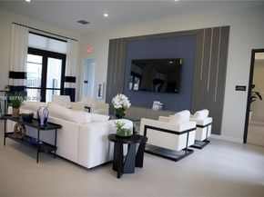 4941 Peacock Way 5838, Dania Beach FL 33312