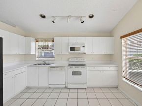 10870 Old Bridgeport Lane, Boca Raton FL 33498