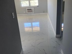 1150 E Sample Road 302, Pompano Beach FL 33064
